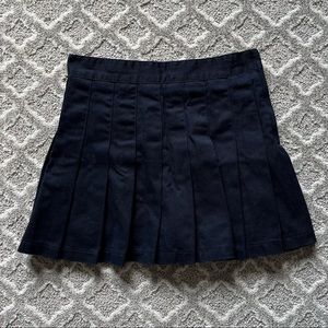 Brandy Melville Dana Skirt